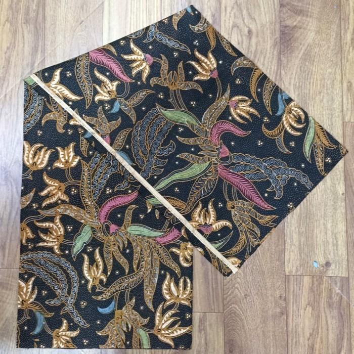 Kain Batik Tulis Wanita Motif Alam Warna Hitam Atasan Bawahan Guaranteed