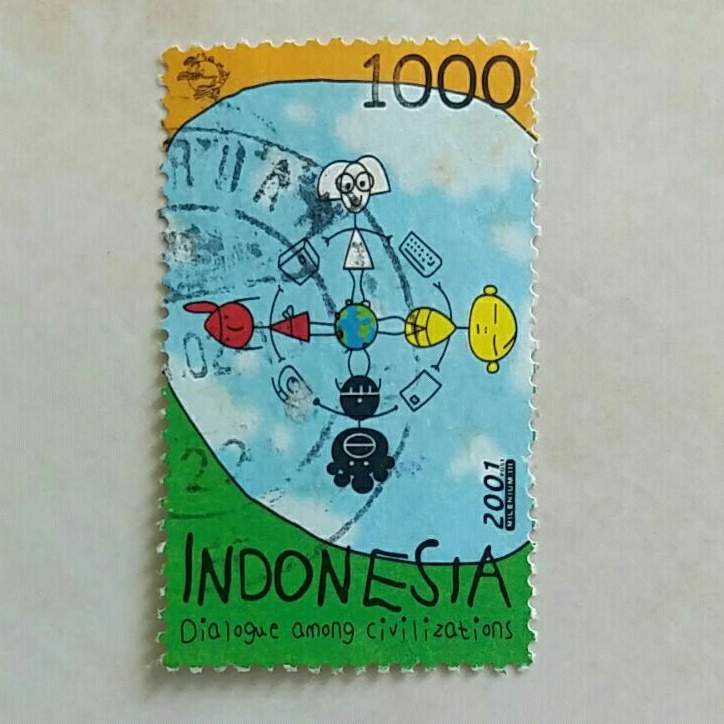 

(AD) Perangko Indonesia 2001 Hari Pos Sedunia Single Set Used
