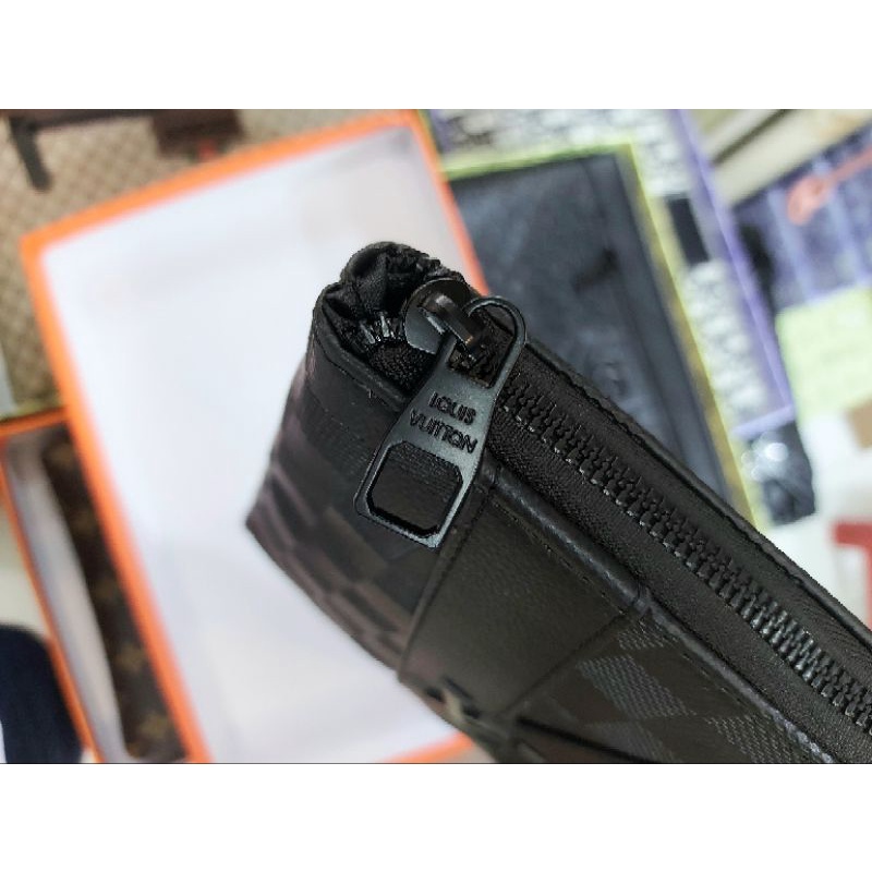 HANDBAG/CLUTCH 1Ruang BRN ada kotaknya