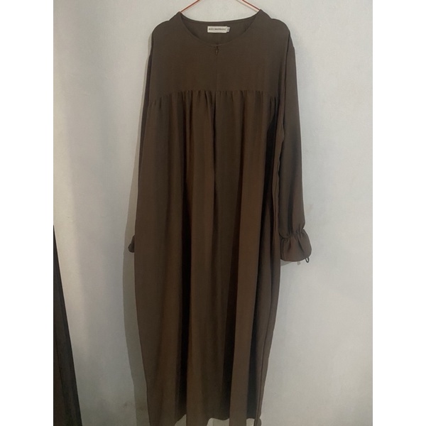 PRELOVED BELLA DRESS MUSLIMAHBASIC ESPRESSO XL
