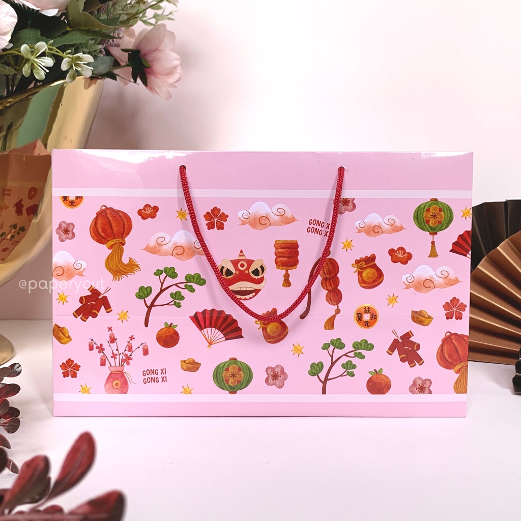 

Paperbag Kue Cookies - Imlek 26,5 x 13 x 17 cm - ECO