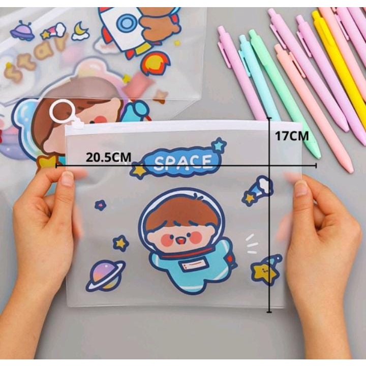 

ZIPPER BAG TAS KOSMETIKTRANSPARAN / TEMPAT ALAT MAKE UP / TEMPAT PENSIL / TEMPAT PERALATAN SEKOLAH