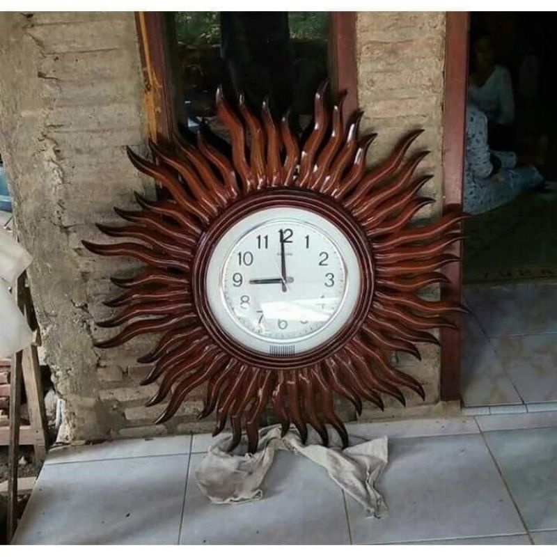 Jam Hias kayu jati Motif Matahari / Jam dinding Elegant Modern / Custom Jam dinding Murah Mewah