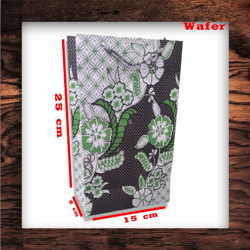 

paperbag motif 15 x 8 x25