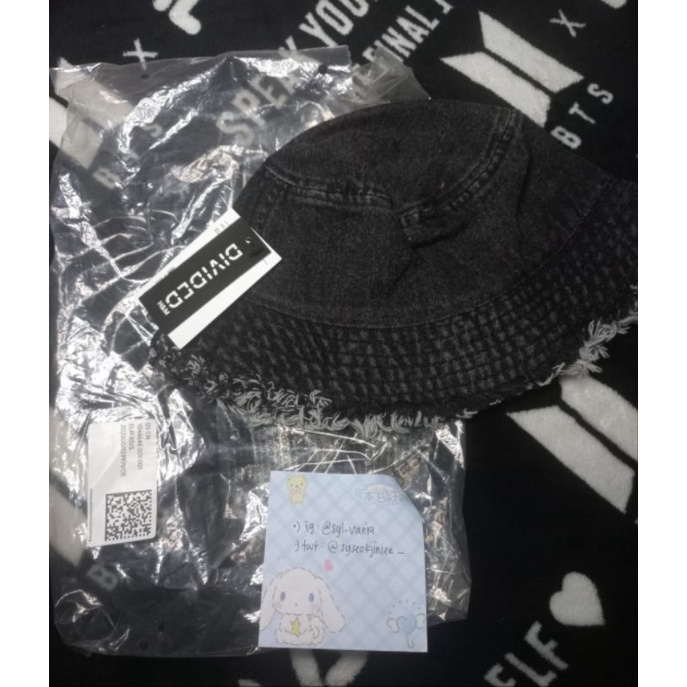 Ready stock | Bucket hat H&M wearing by jimin bts size XS/S official