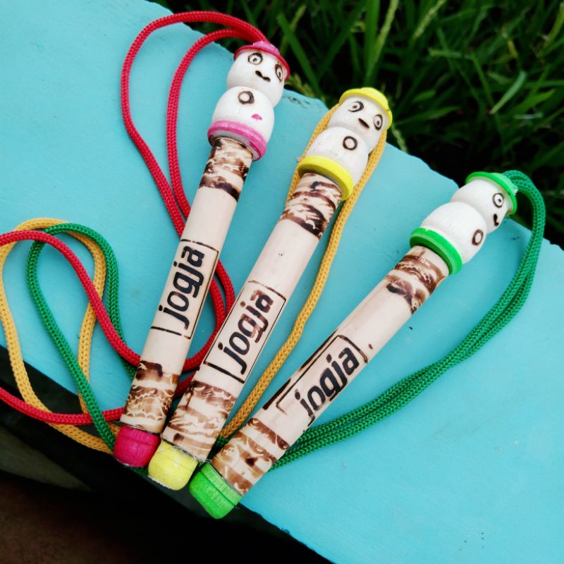 

1 pcs pulpen unik lucu karakter bambu motif Jogja souvernir Malioboro oleh oleh khas Yogyakarta