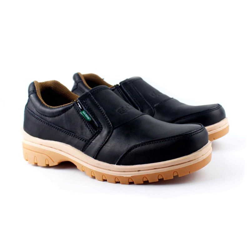 Sepatu Slip On Kickers Pria Kulit Sapi Asli