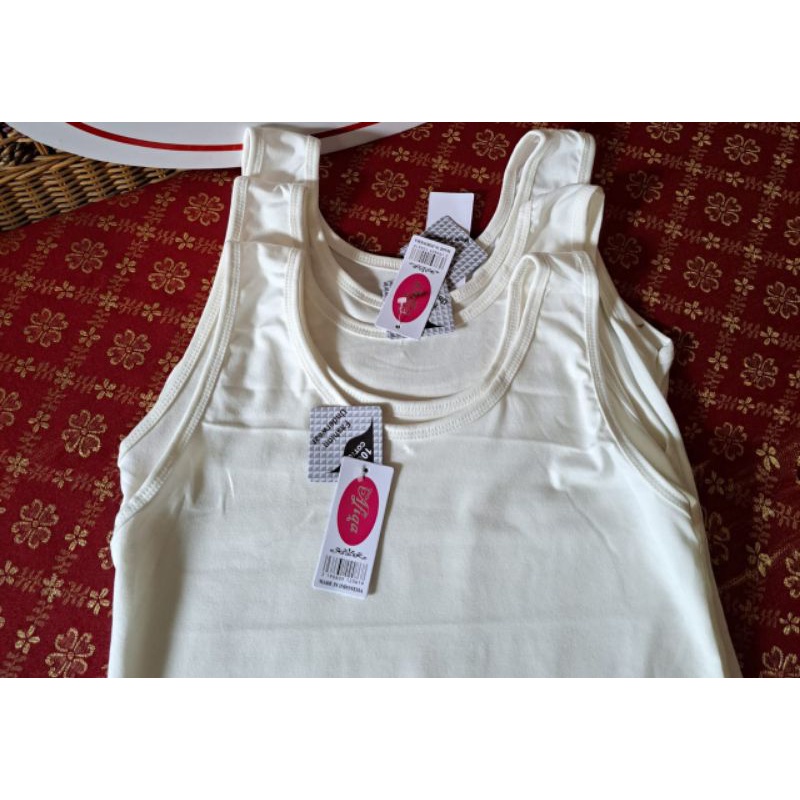 Tanktop  Katun PREMIUM / Kaos Dalam Polos Wanita/  Tanktop Wanita Tapi Besar/ Tanktop Bahan Adem