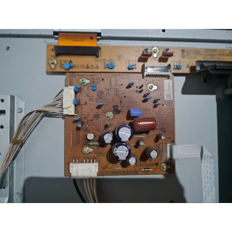 Z SUS MODUL TV PLASMA LG 42PN4500