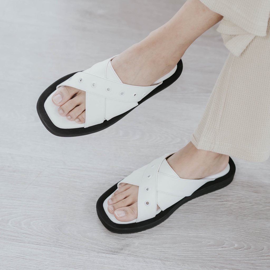 Nadja Platform Sandals (Off White - Steel Grey - Teracota)