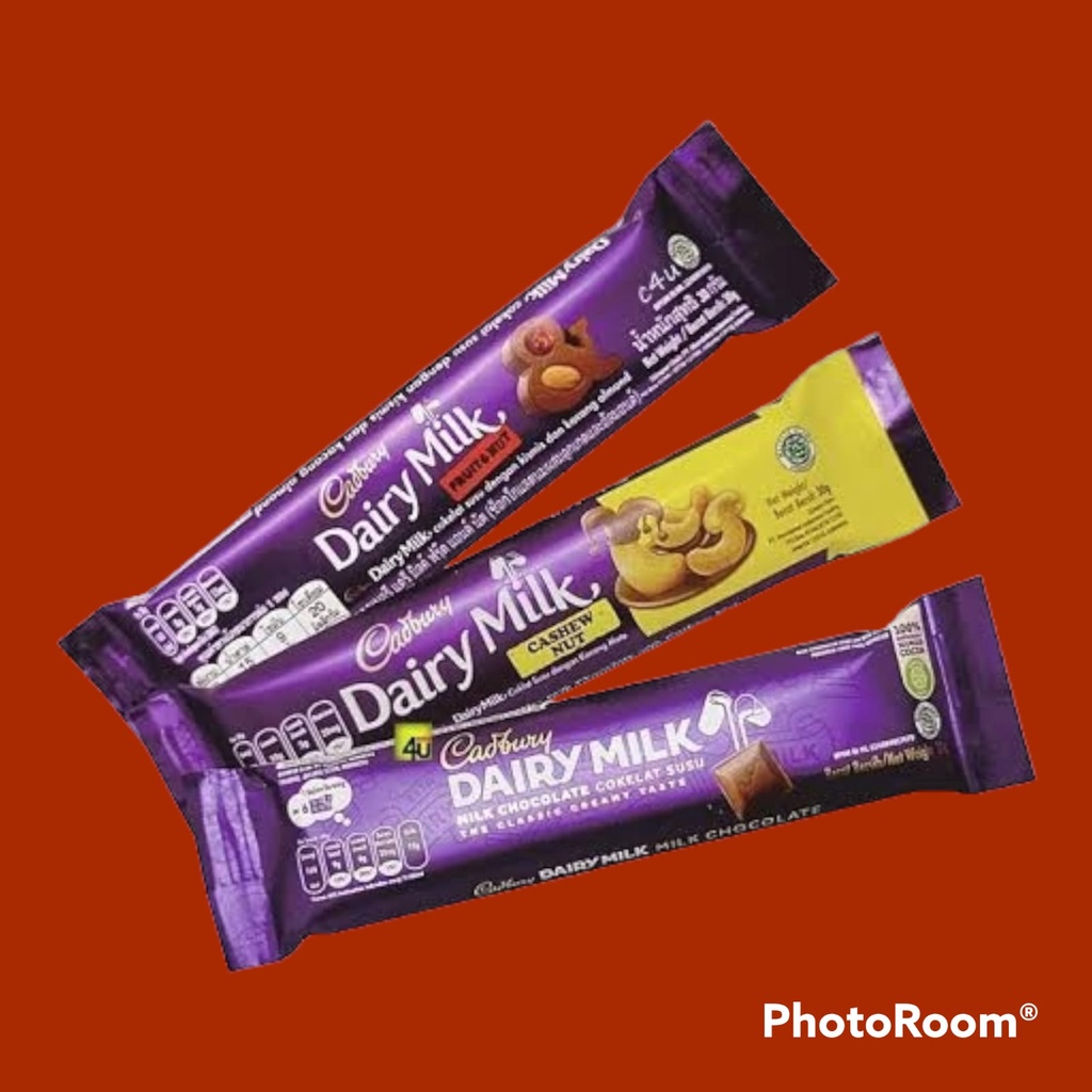 

Cadbury Dairy Milk 30 g | Milk Chocolate | Cashew Nut | Fruit & Nut