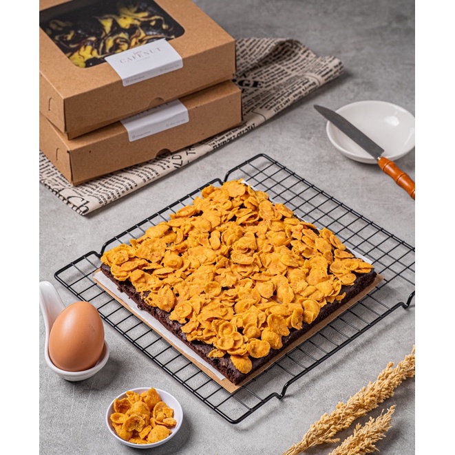 

Salted Cornflakes Brownie