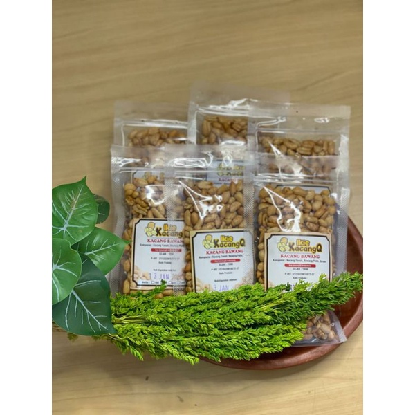 

KACANG BAWANG 100 GRAM