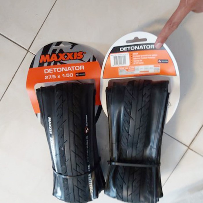 BAN SEPEDA 27.5 X 1.50 MAXXIS DETONATOR 27.5X1.50 ORIGINAL