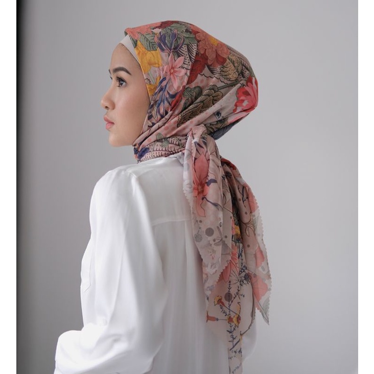 blossom scarf gonegani