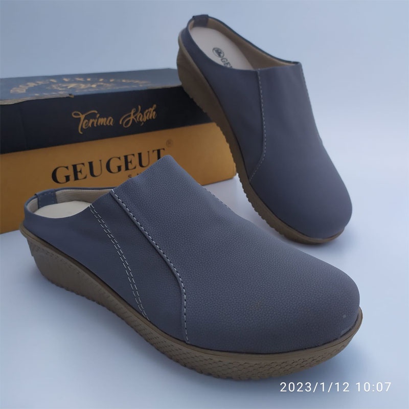 GEUGEUT - Sepatu Sandal Wedges Wanita Sandal Wedges Shoes 1184 Sepatu