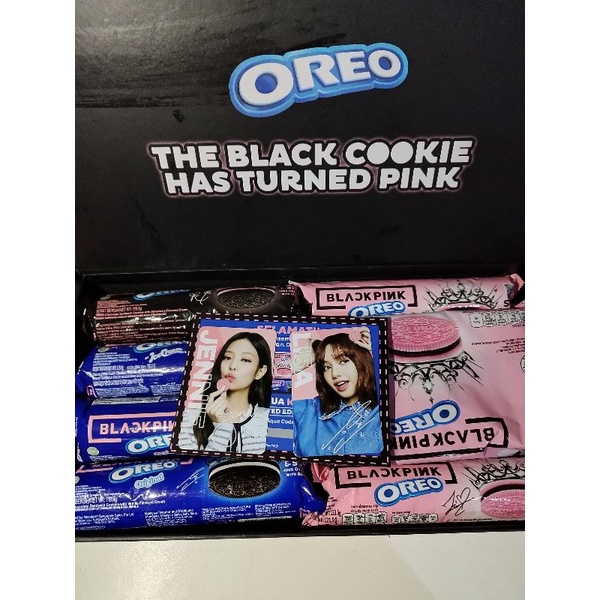 Oreo X Blackpink Exclusive Collectible Box