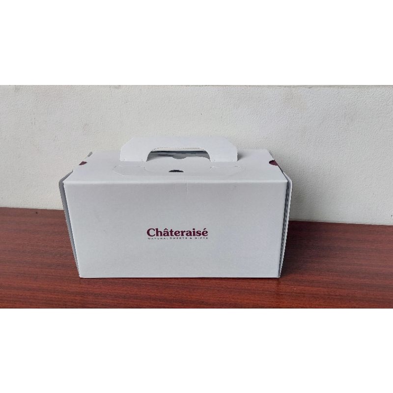Chateraise cake box 22x10,5x11,5 kotak dus kue