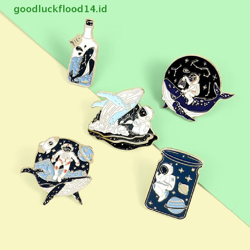 [GOOGFOUR] 1pc Pin Enamel Astronot Dan Paus Adventure Ocean Botol Bros Tas Kerah Pin [TOP]