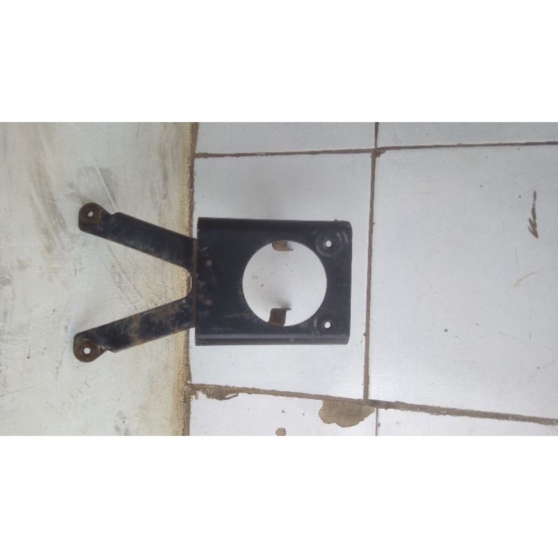 Breket Dasi Pangkon Dasi Force1 Fiz Original