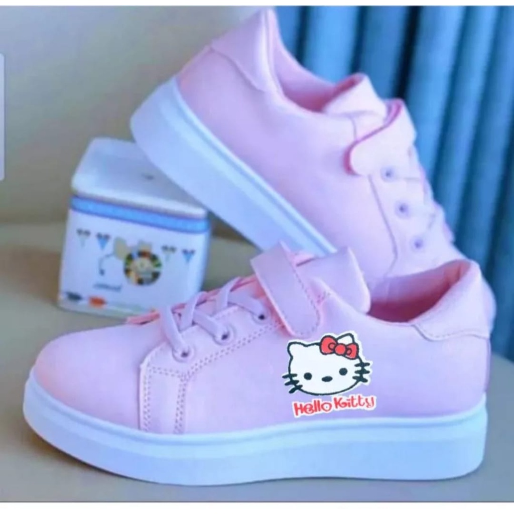 Sepatu Sneakers Anak Perempuan Motif Print Hellokiti Terbaru 1 Sampai 9 Tahun Pink