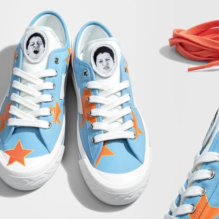 Fer Sepatu Compass Fxxking Rabbit Hi