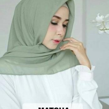 LAI464 kerudung jilbab / hijab segi empat bahan bella square polos jahit tepi neci murah premium warna hijau matcha / sage green ||