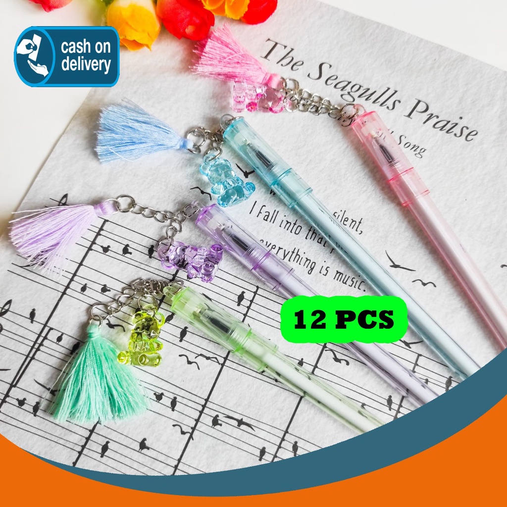 

SELUSIN PULPEN GANTUNGAN BERUANG BULU ISI 12 PCS PEN GEL PENA WARNA WARNI KARAKTER BOLPEN UNIK LUCU