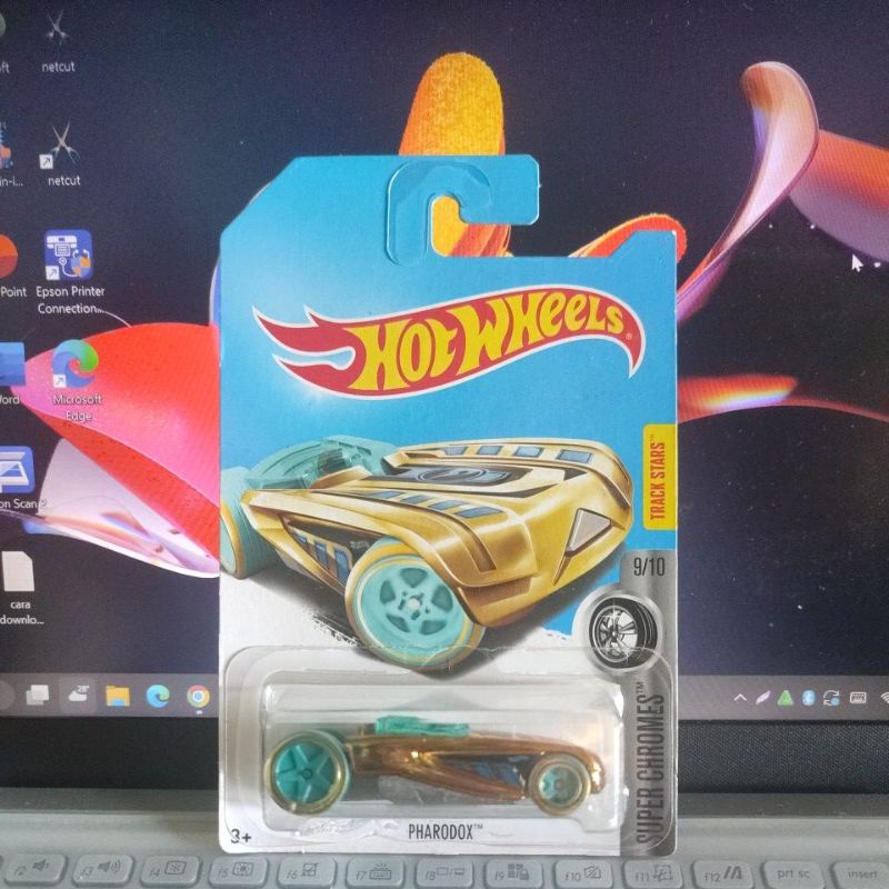 Hotwheels Pharodox Gold THR