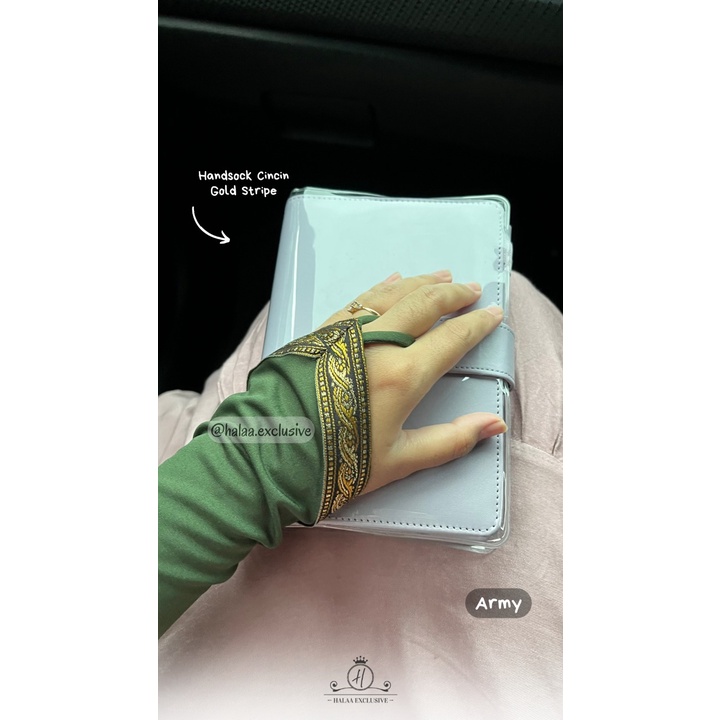 Manset Handsock Cincin Stripe Motif Gold by Halaa Exclusive