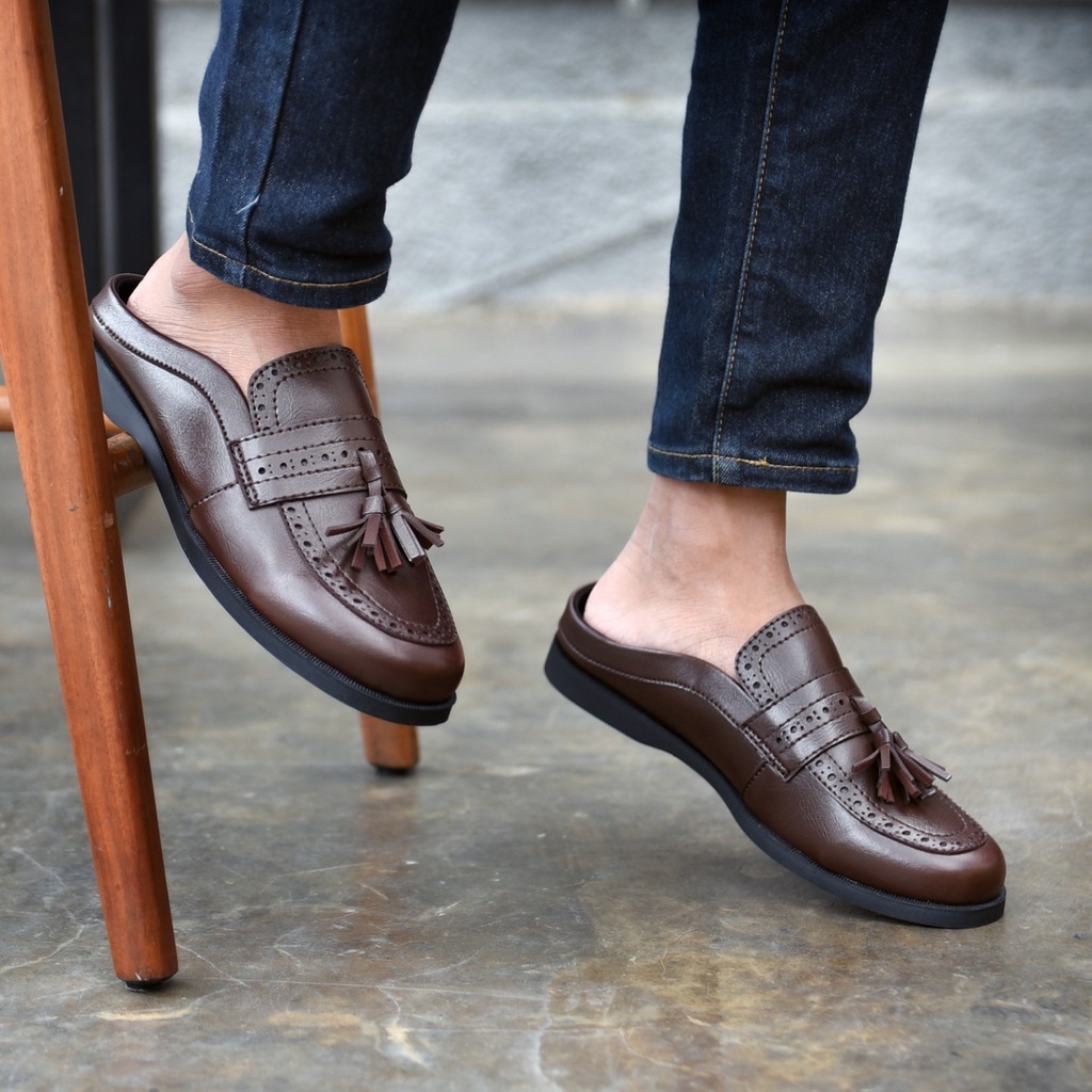 RIONZ X MARTINES - Sepatu Casual Slip On Pria Mules Kulit PU Asli Black Brown Semi Formal Kasual Hitam Coklat Kondangan Pesta NIkahan Kantor Gaya Kekinian Terlaris Terbaru Murah