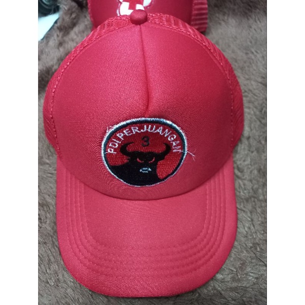 topi partai pdi