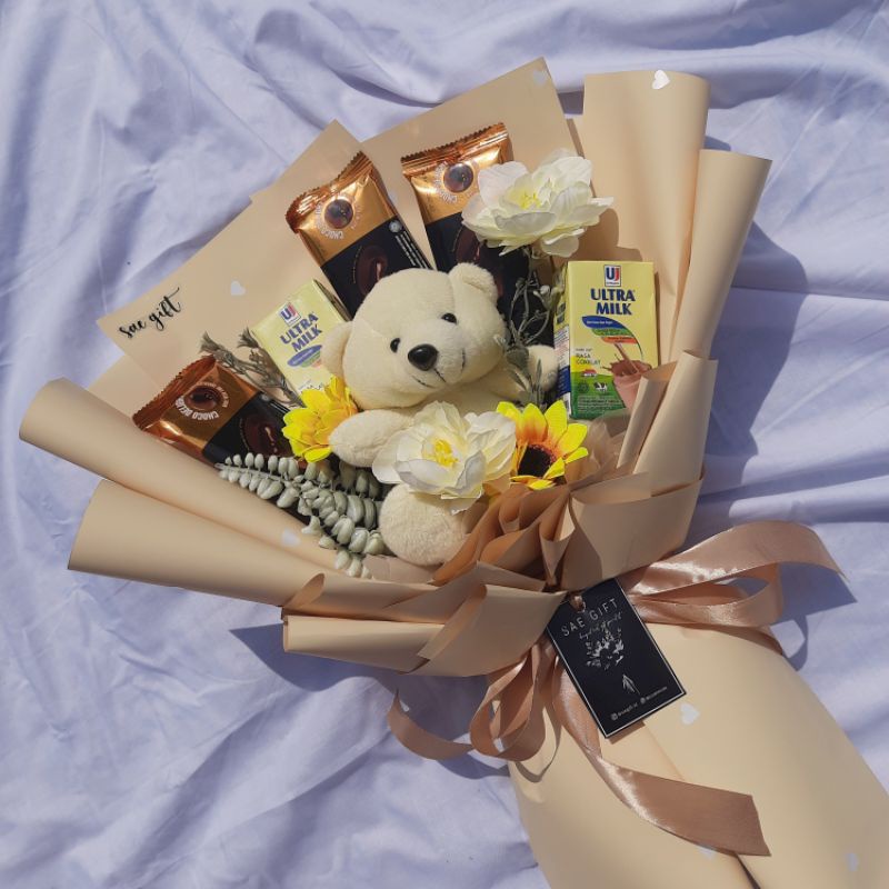 

Buket Boneka - buket wisuda / Graduation bouquet