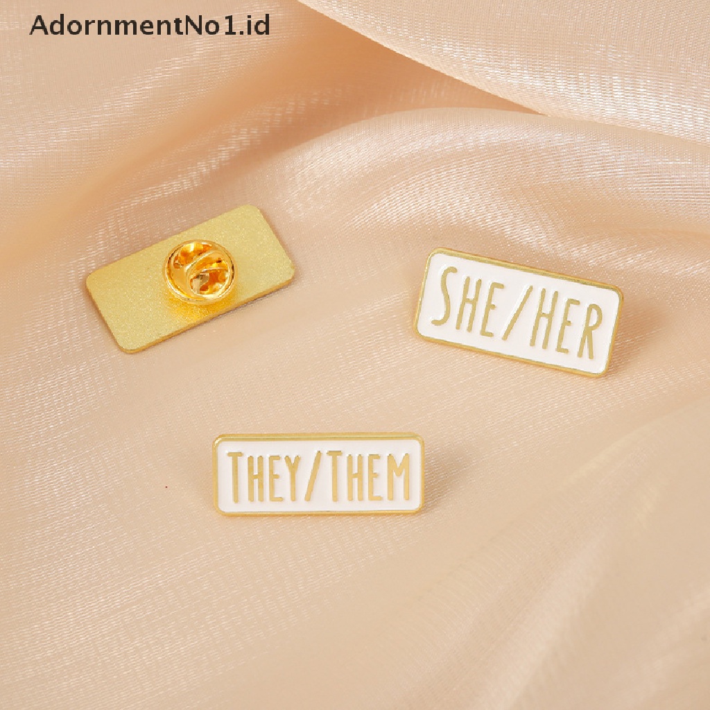 [AdornmentNo1] Kreatif Sederhana Pronouns Enamel Pin Hitam Putih SHE/HER Bros Kerah Pin Lencana Lucu Perhiasan Hadiah Untuk Teman [ID]