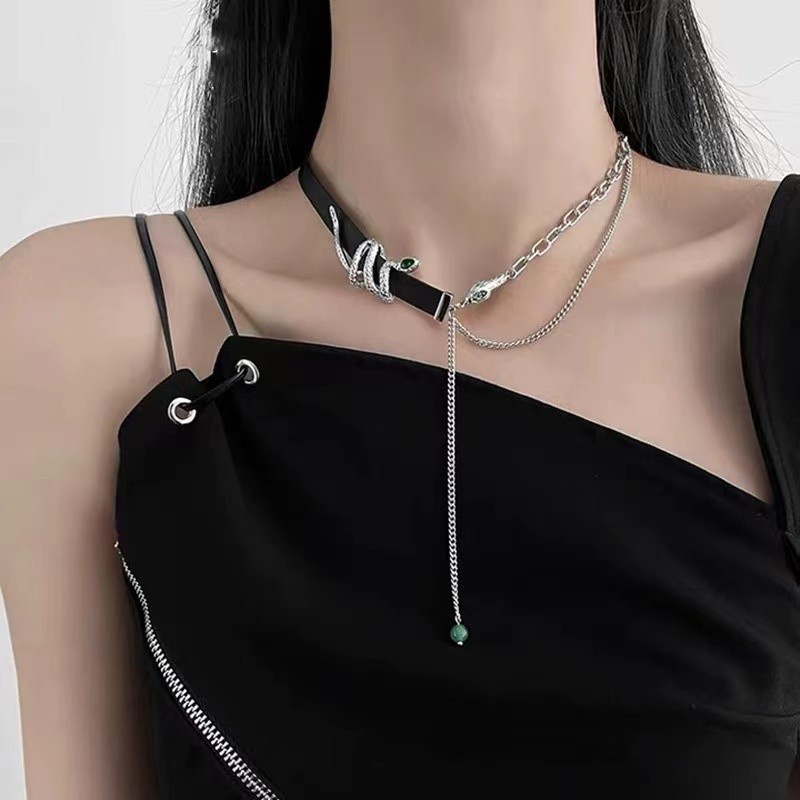 [Spirit Snake Series] Kalung Ular Aksesoris Kepribadian Retro Punk Gelap