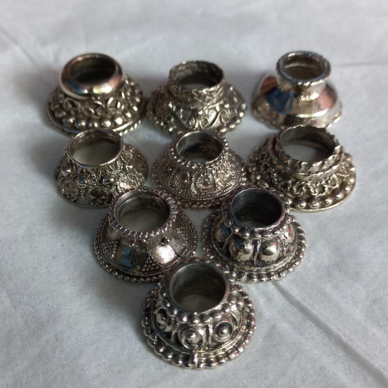 Mendak Mendok Ring Selut Logam Coin