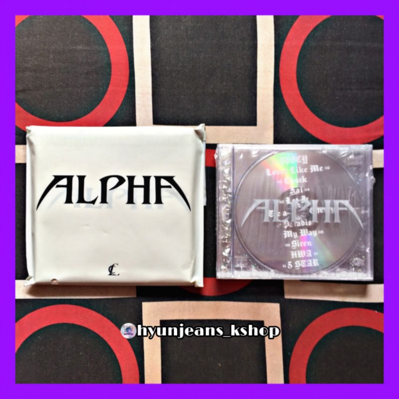 CL 2NE1 The 1st Album - ALPHA 2 NE 1 (Mono & Color Ver.)