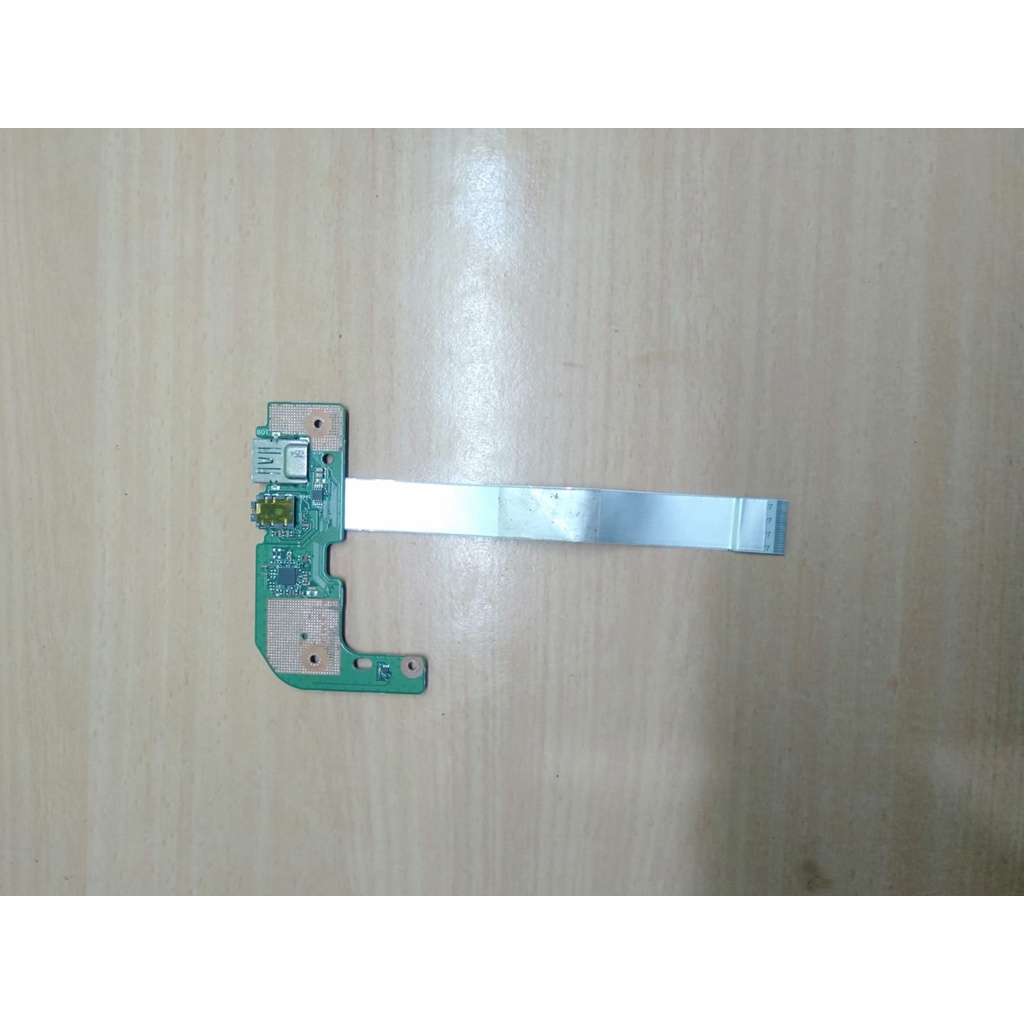 Port USB Laptop Asus X555Q