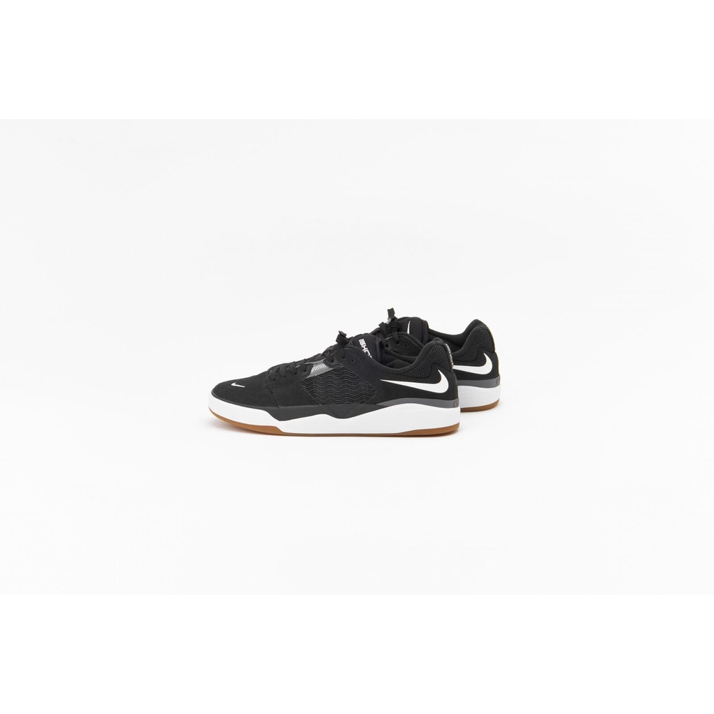 Nike SB Ishod Black White