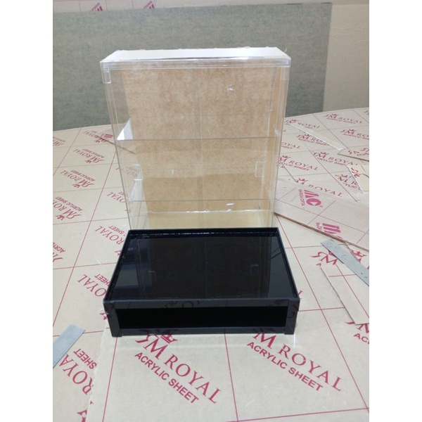 RAK AKRILIK PAJANGAN