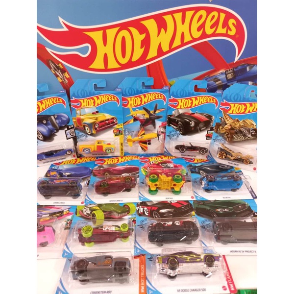 Hot wheels original / mainan diecast / hot wheels hot item / hot wheels banyak variasinya