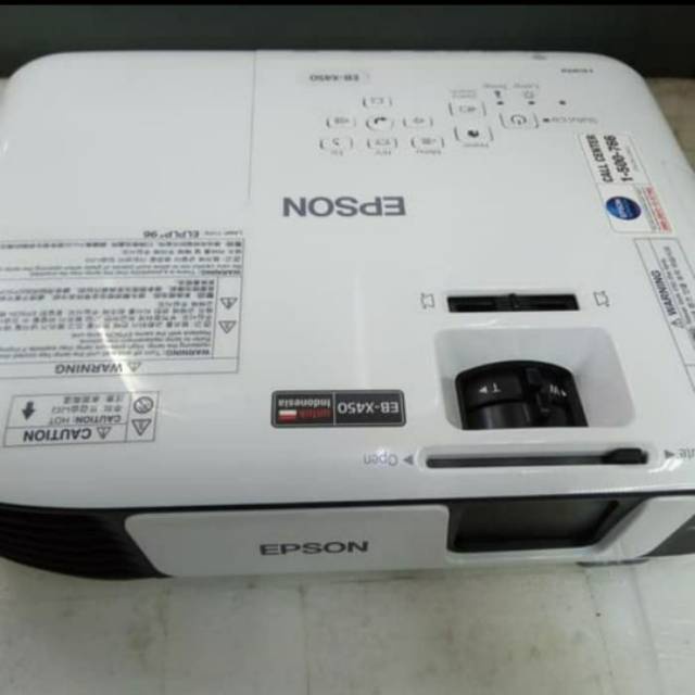 Proyektor Epson EB X450