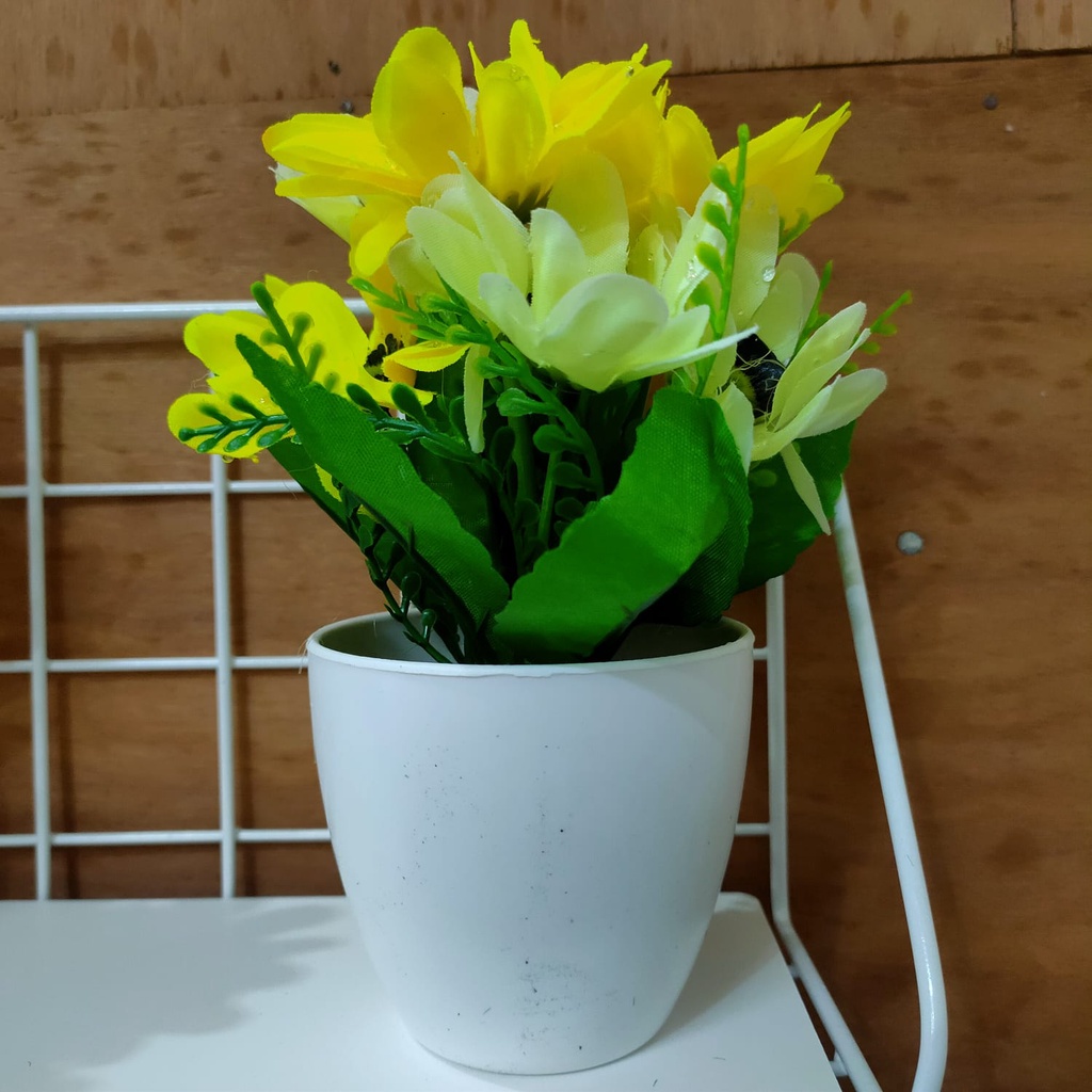 Mega_1688 Bunga Hias Meja Plastik Artifisial Tanaman Hias Plastik