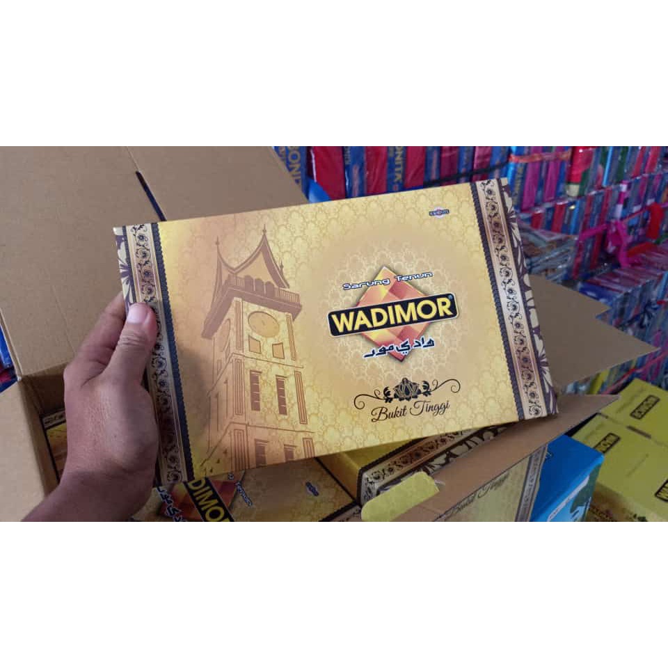 1 DUS SARUNG WADIMOR HITAM POLOS