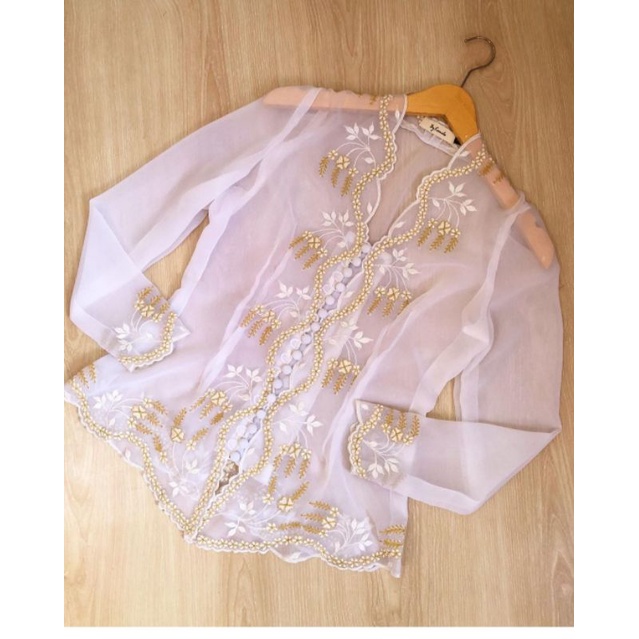 kebaya Bordir jadi c5