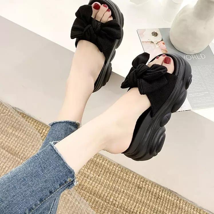 "PRG.21Ja23ˢ" DM P-Import Sendal Wedges Wanita Fashion Variasi Pita WA 408
