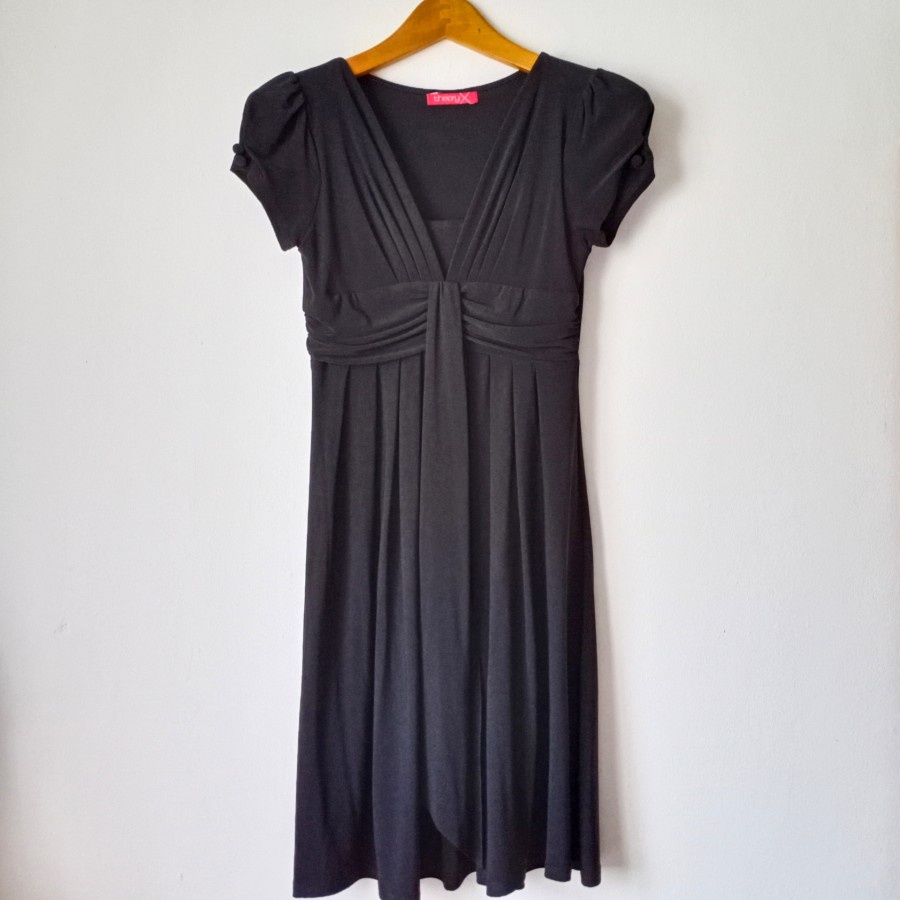 Preloved Dress Theory X