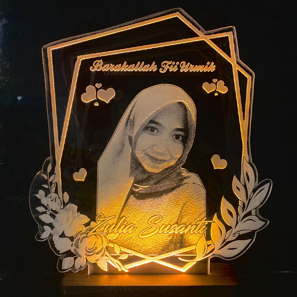 Hadiah Kado Plakat Gift Akrilik 3D Grafir Custom Wisuda Ulang Tahun Ultah Romantis Cewek Cowok