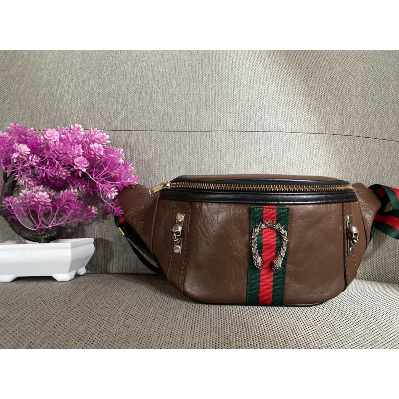Tas WB pria gucci