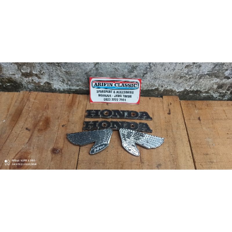 Emblem logo Tangki Honda s90z cb100 cb125 original bekas